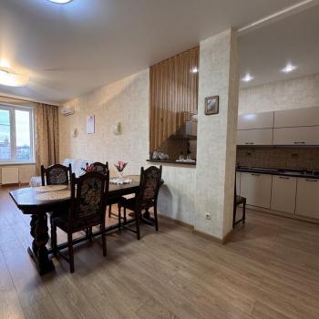 Продается 2-х комнатная квартира, 65 м²