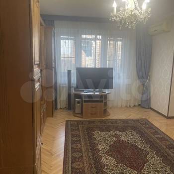 Продается Многокомнатная квартира, 78 м²