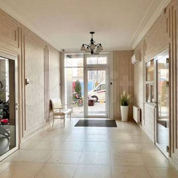 Продается 1-комнатная квартира, 49,4 м²