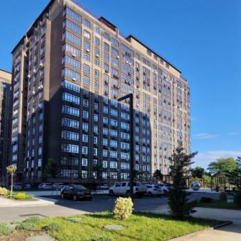 Продается 1-комнатная квартира, 42,4 м²