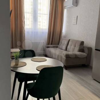 Сдается 1-комнатная квартира, 35 м²