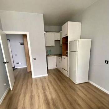 Продается 1-комнатная квартира, 37,3 м²