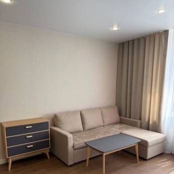 Сдается 1-комнатная квартира, 35 м²