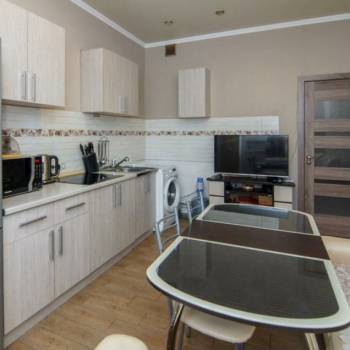 Сдается 1-комнатная квартира, 53 м²