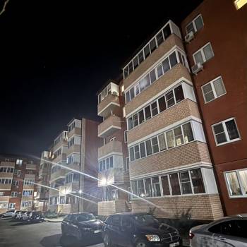 Продается 1-комнатная квартира, 61,2 м²