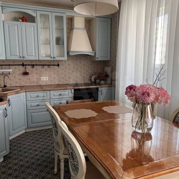 Продается 2-х комнатная квартира, 64 м²