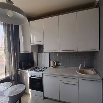 Сдается 1-комнатная квартира, 35 м²
