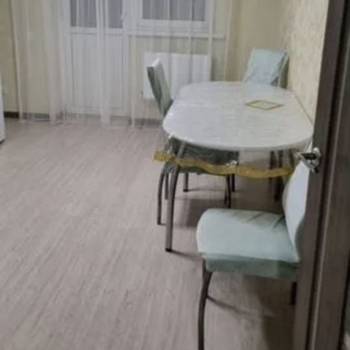 Сдается 1-комнатная квартира, 47 м²