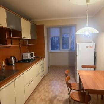 Сдается 2-х комнатная квартира, 56 м²