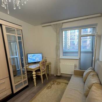 Продается 1-комнатная квартира, 34 м²