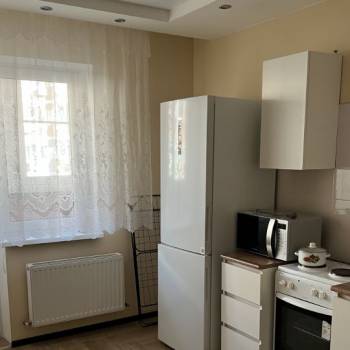 Сдается 2-х комнатная квартира, 68 м²