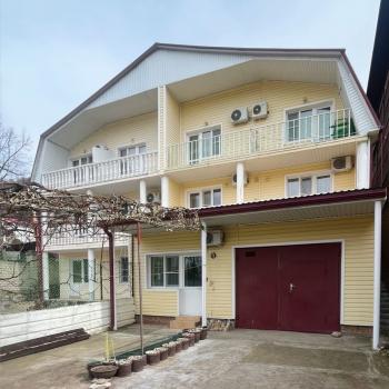 Продается Дом, 300 м²