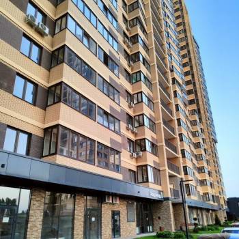 Сдается 1-комнатная квартира, 39 м²
