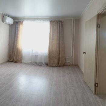Продается 1-комнатная квартира, 38 м²