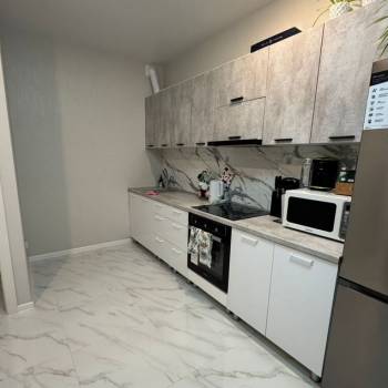 Сдается 1-комнатная квартира, 49,7 м²