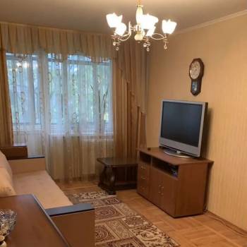 Сдается Многокомнатная квартира, 55 м²
