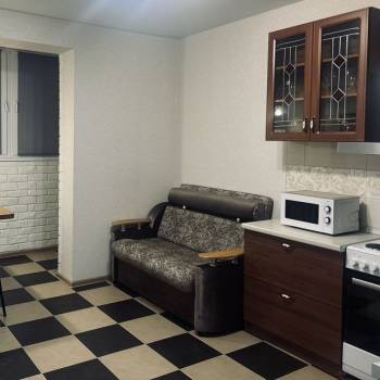 Сдается 1-комнатная квартира, 38 м²