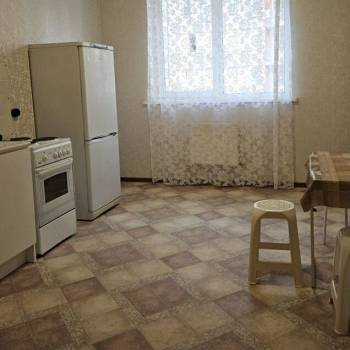 Сдается 1-комнатная квартира, 46 м²