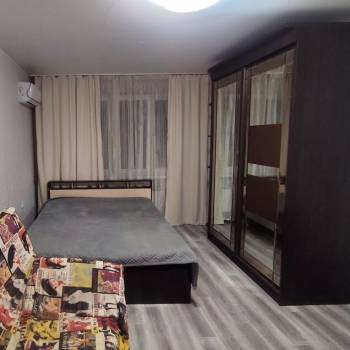 Сдается 1-комнатная квартира, 40 м²