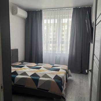 Сдается 1-комнатная квартира, 41 м²