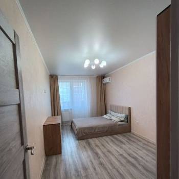 Продается 1-комнатная квартира, 50,5 м²