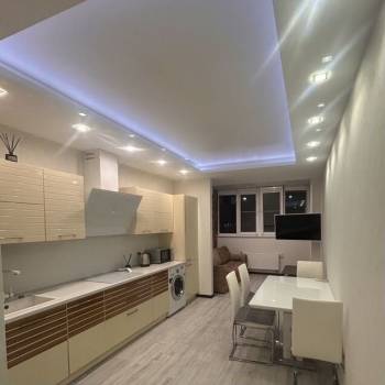 Сдается 2-х комнатная квартира, 62 м²