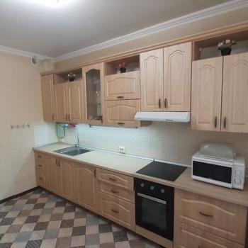 Сдается 2-х комнатная квартира, 70 м²