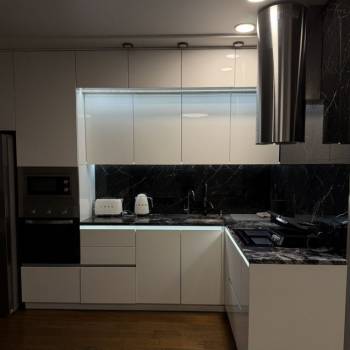 Сдается 1-комнатная квартира, 44 м²