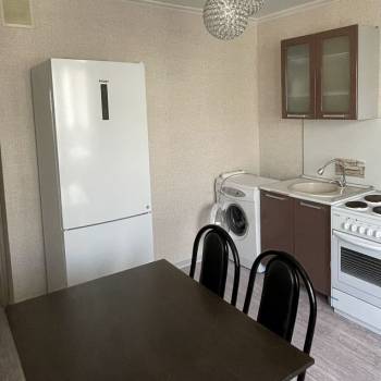 Сдается 2-х комнатная квартира, 62 м²