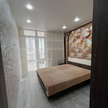 Сдается 1-комнатная квартира, 42 м²