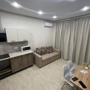 Сдается 1-комнатная квартира, 55 м²