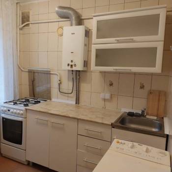 Сдается 1-комнатная квартира, 45 м²