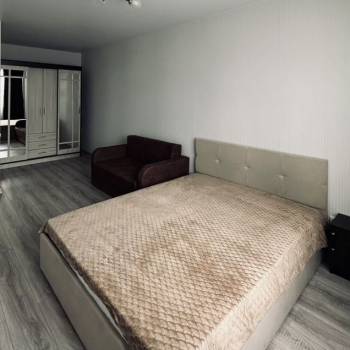 Сдается 1-комнатная квартира, 38 м²