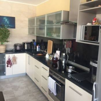 Сдается 1-комнатная квартира, 43 м²