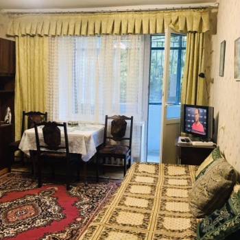 Сдается 1-комнатная квартира, 40 м²