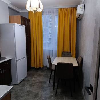 Сдается 1-комнатная квартира, 39 м²