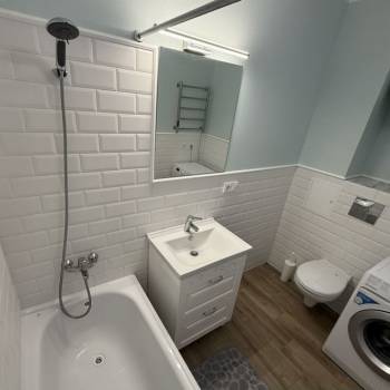 Сдается 1-комнатная квартира, 38 м²