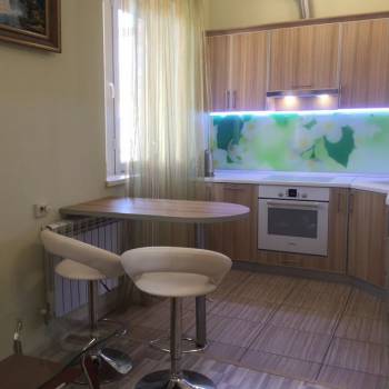 Сдается Многокомнатная квартира, 86 м²