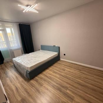 Продается 1-комнатная квартира, 39 м²