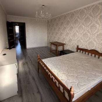 Сдается 1-комнатная квартира, 47 м²