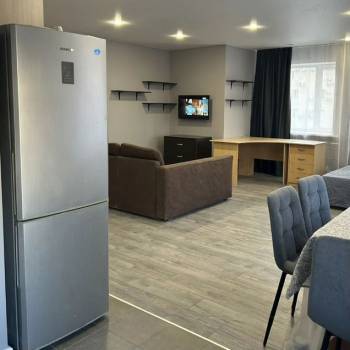 Сдается 1-комнатная квартира, 43 м²