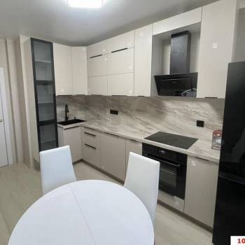 Сдается 2-х комнатная квартира, 57 м²