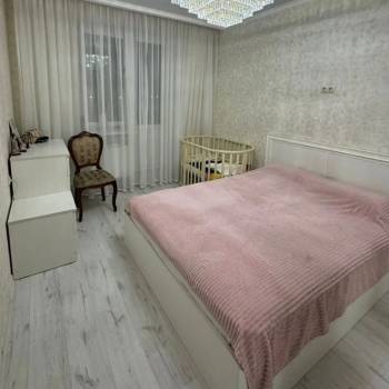 Продается 2-х комнатная квартира, 70 м²