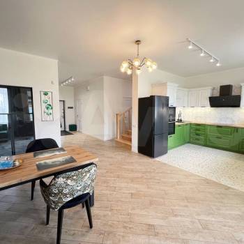 Продается Дом, 172 м²