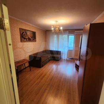 Продается Многокомнатная квартира, 81 м²