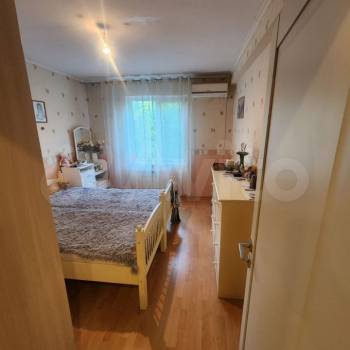 Продается Многокомнатная квартира, 81 м²