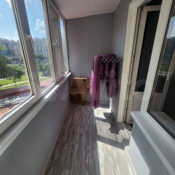 Продается Многокомнатная квартира, 81 м²
