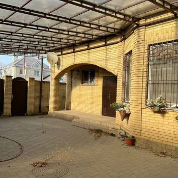 Продается Дом, 180 м²