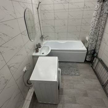 Сдается 2-х комнатная квартира, 58 м²