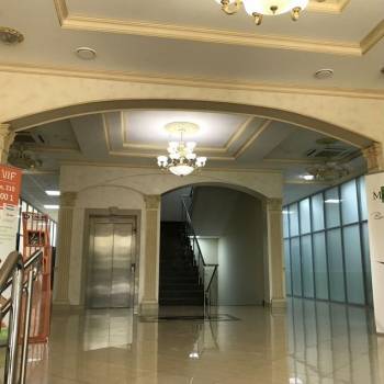 Сдается Нежилое помещение, 300 м²